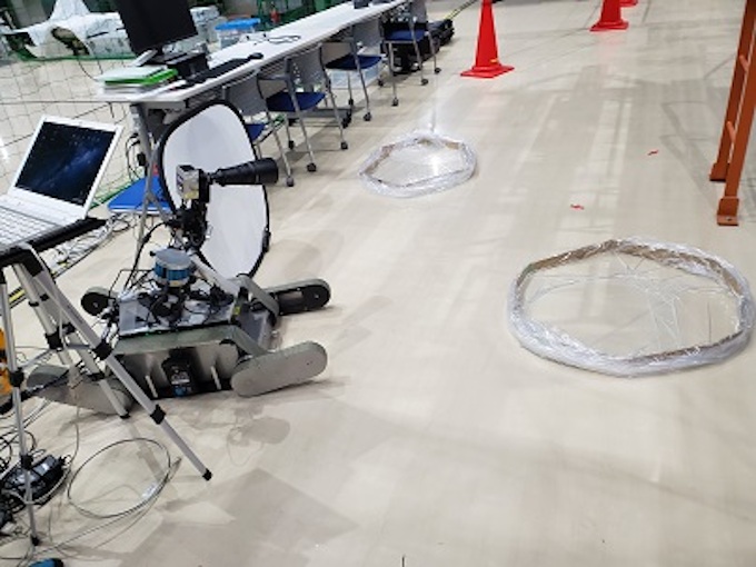 ロボットが移動しながらの3次元形状取得と水情報取得